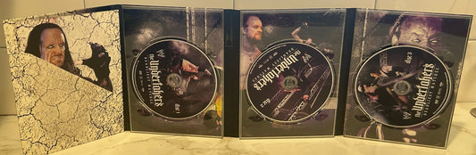 + WWE DVD “The Undertaker’s Deadliest Matches” (3-Disc Set)