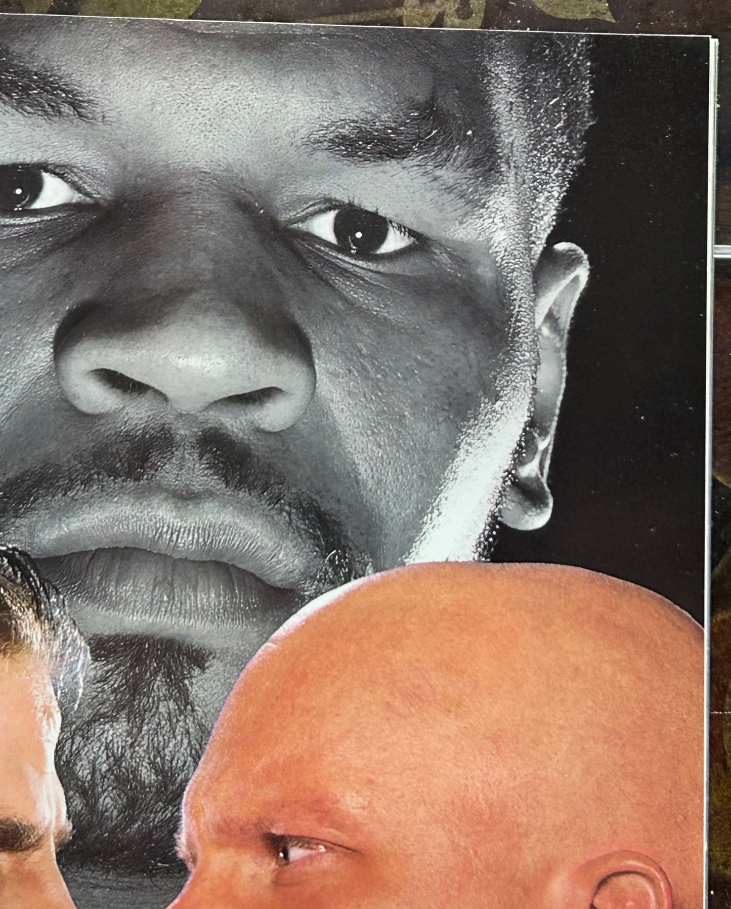 * WWE Magazine April 1998 (Comes with a Wrestlemania Poster Inside)