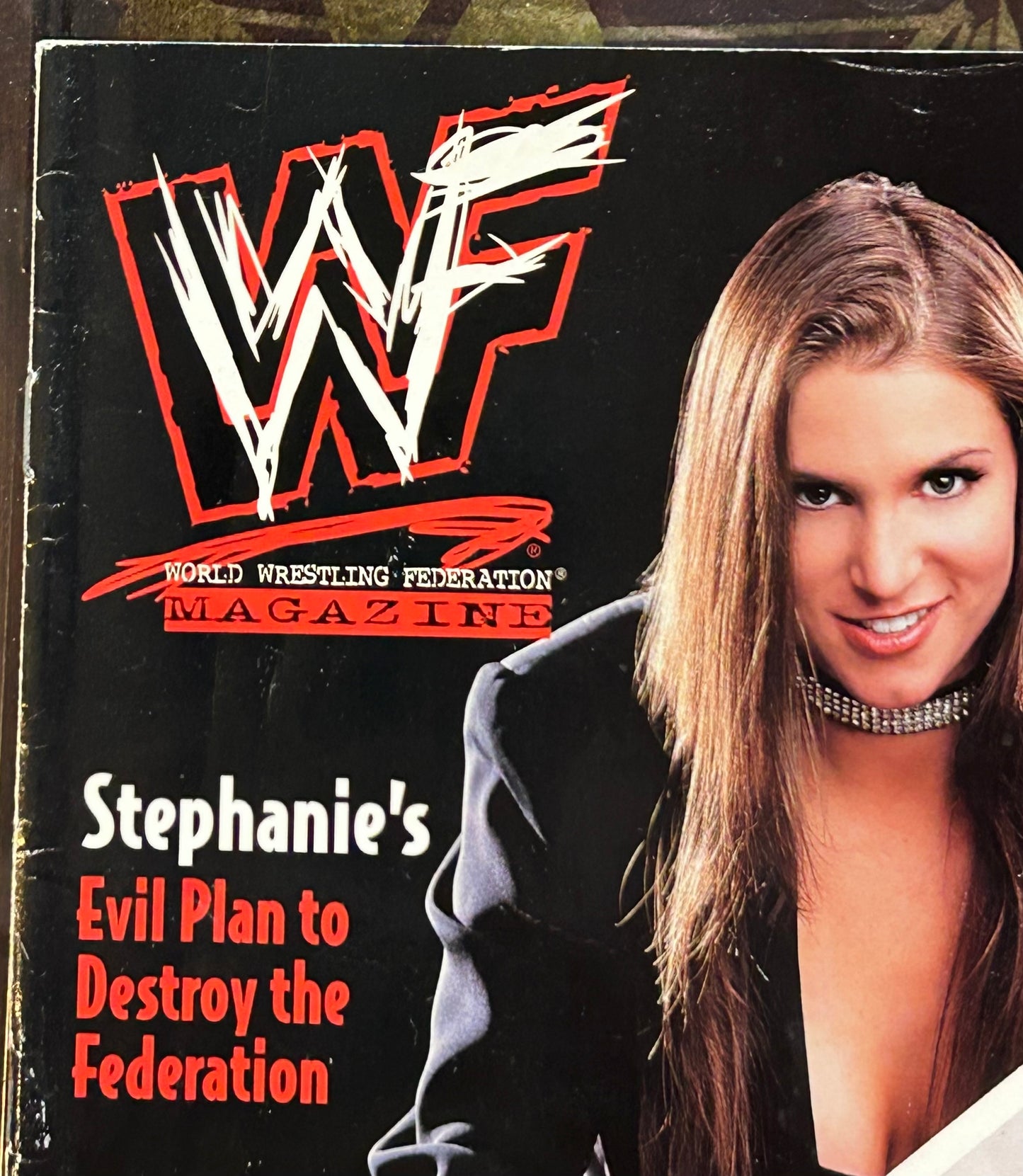 * WWE Magazine November 2001 (Stephanie McMahon)