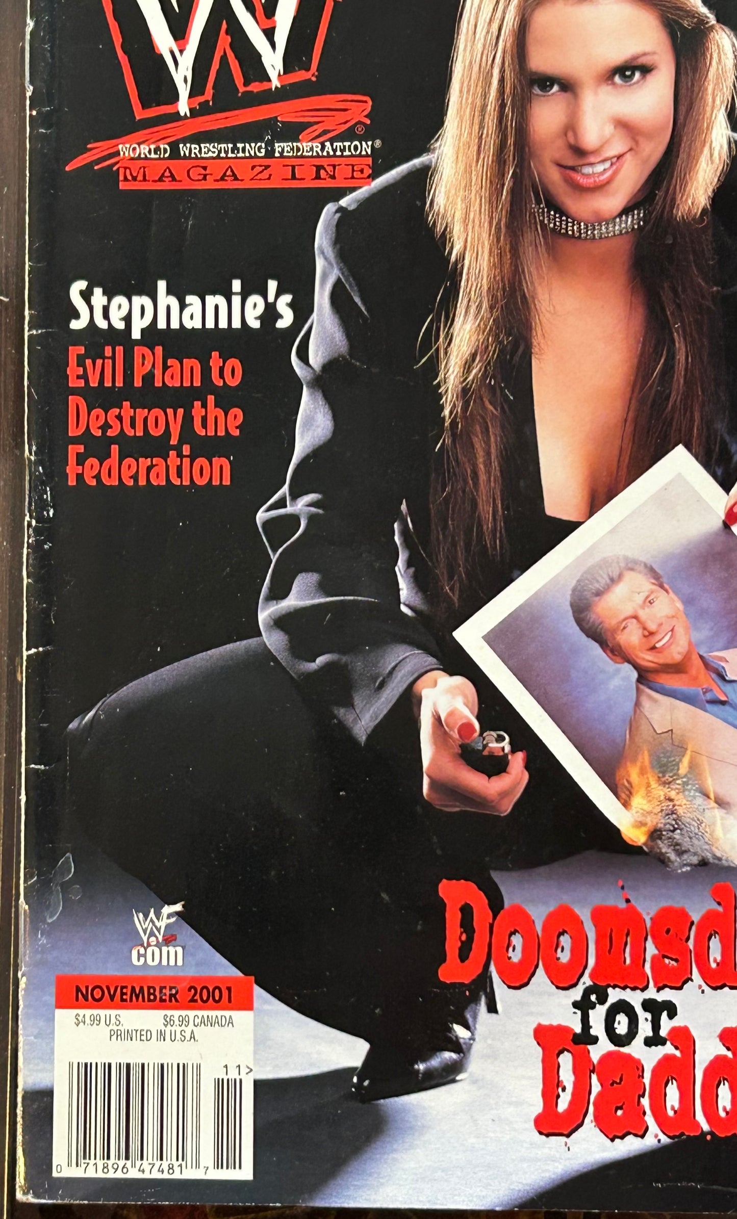 * WWE Magazine November 2001 (Stephanie McMahon)