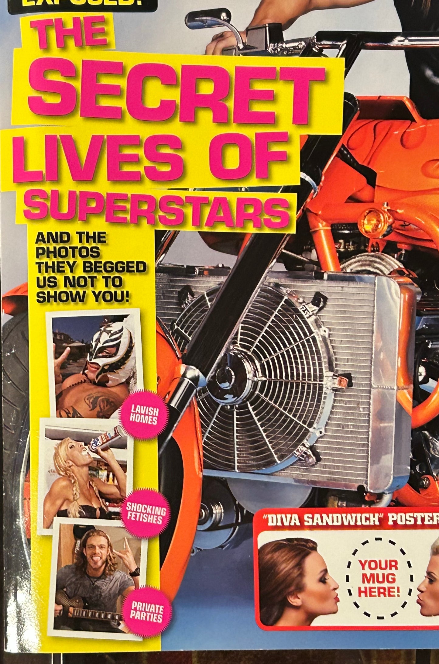 * WWE Magazine December 2006 (Triple H)
