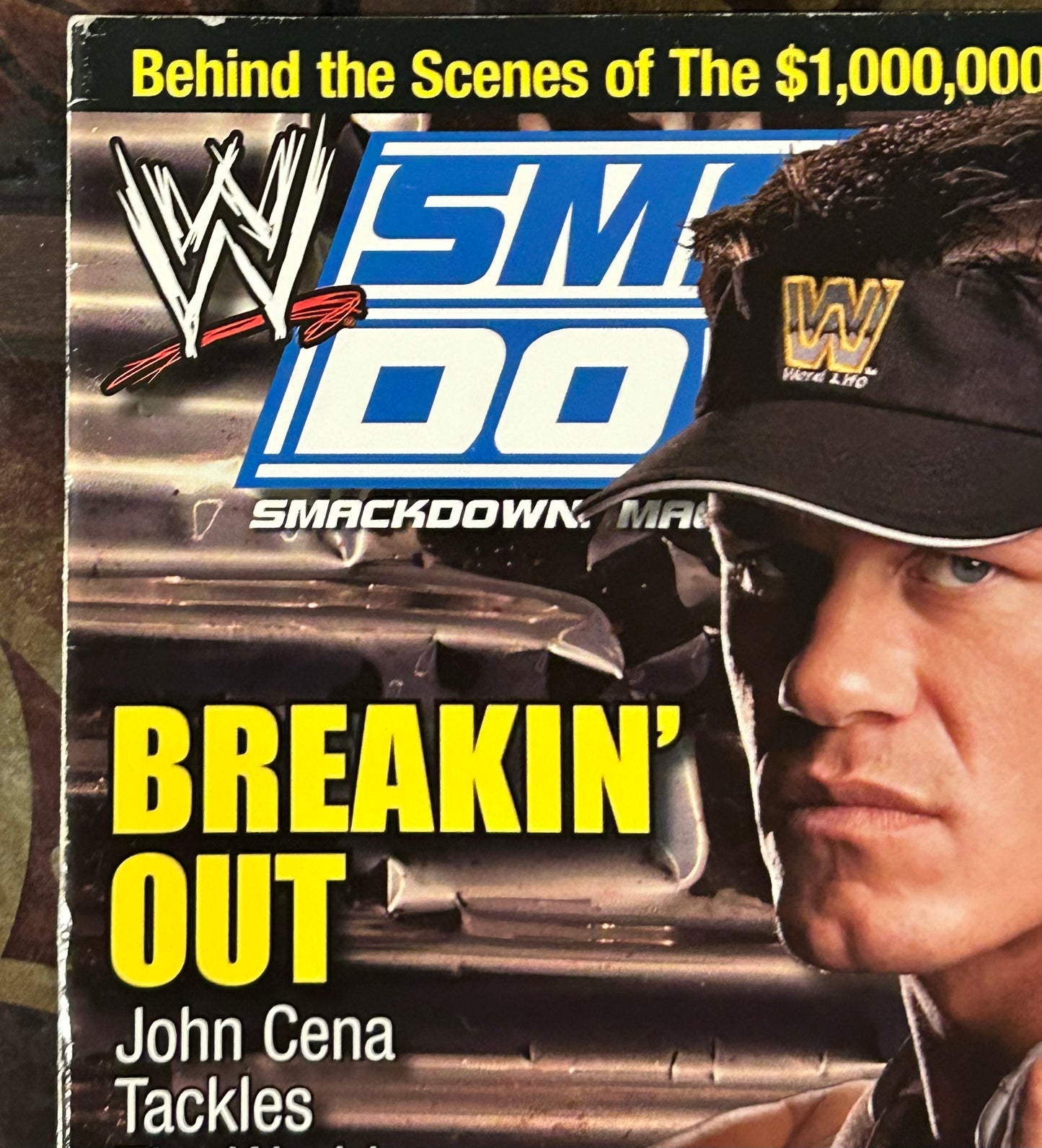 * WWE Smackdown Magazine February 2005 (JOHN CeNA)