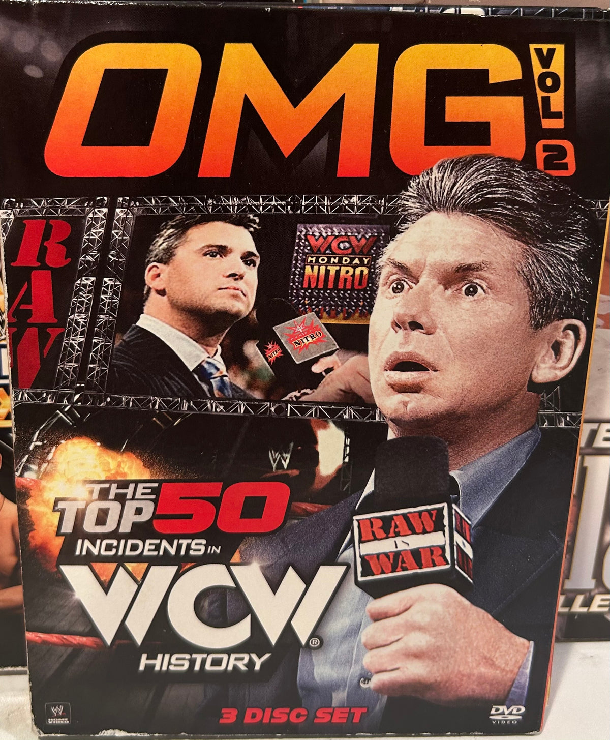 + “OMG!Volume 2, The Top 50 Incidents in WCW DVD’s” (3- Disc Set)