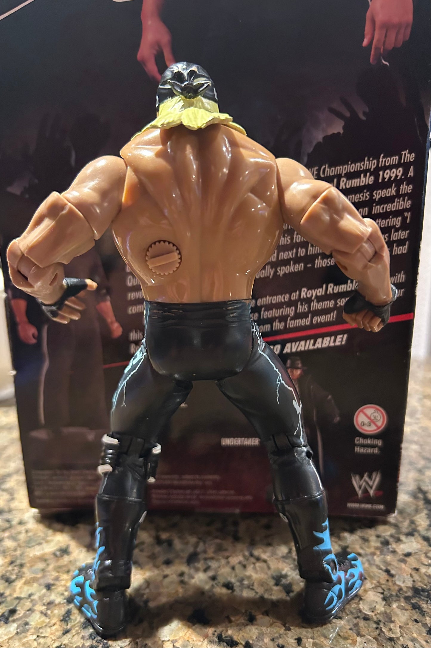 * Hollywood Hulk Hogan WCW Toy Biz Smash & Slam Action Figure (Great Condition)