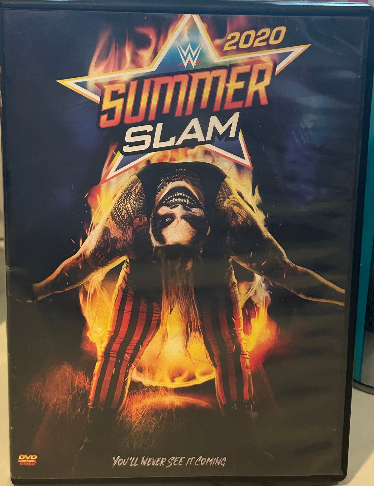 + WWE DVD “Summer Slam 2020” (Bray Wyatt, Randy Orton, Sasha Banks & so much more)