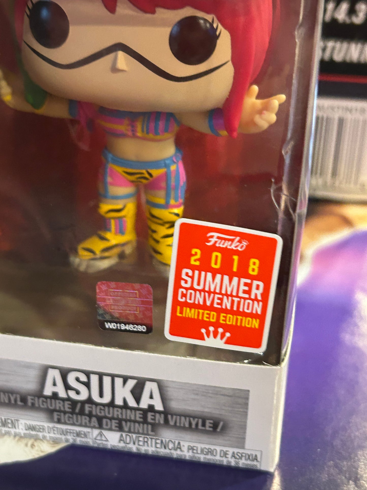 * Asuka WWE “2018 Summer Convention” Exclusive Funko Pop