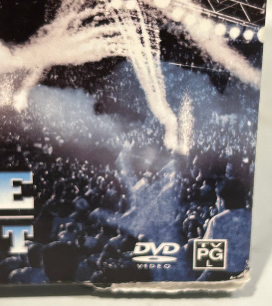 + WWE DVD “The Best of Smackdown, 10th Anniversary 1999-2009” (3-Disc Set)