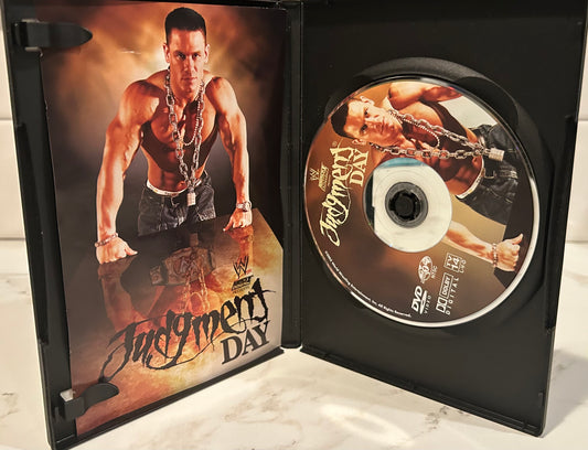 + WWE DVD “Judgement Day 2005” (Cena, JBL, Eddie Guerrero & so much more)