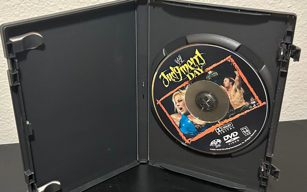 + WWE DVD “Judgement Day 2003” (Brock, Nash, Triple H & so much more)