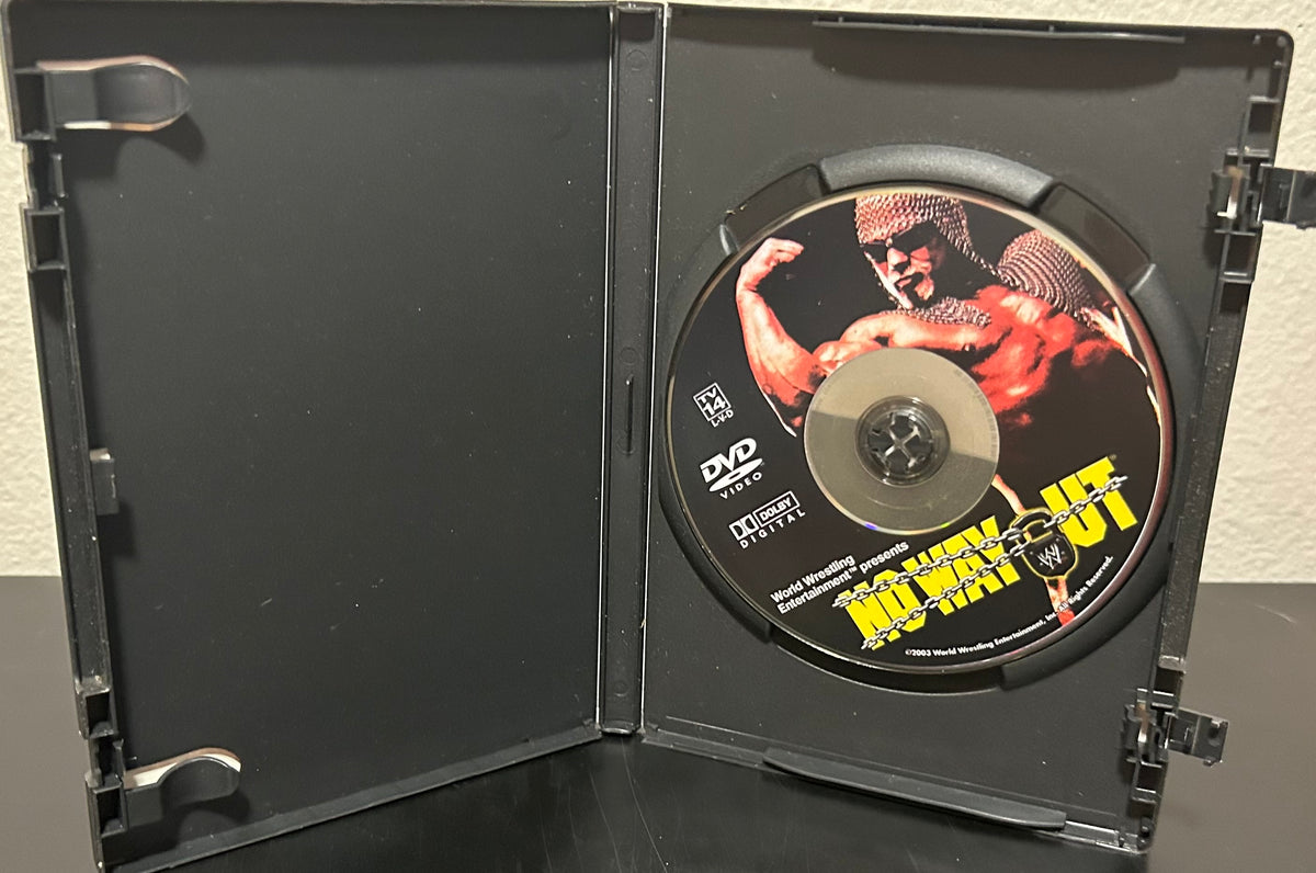+ WWE DVD “No Way Out 2003” (Rock vs Hogan)