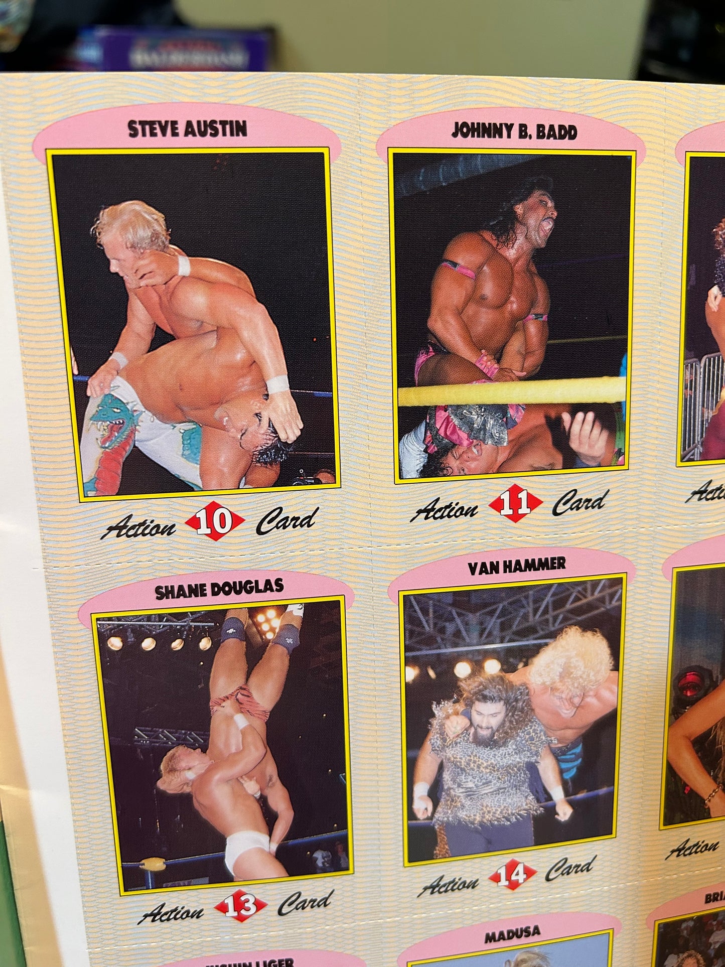 WCW Official Magazine Vol. 1,#3 (Collector’s Cards Inside, Cactus Jack Rookie Card)