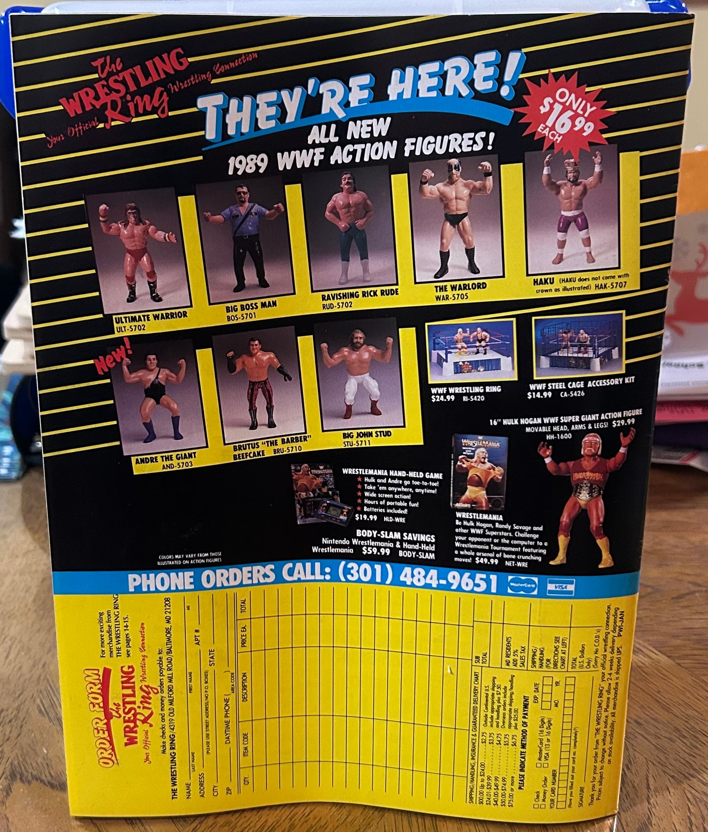 PWI Pro Wrestling Illustrated Magazine Jan. 1990 (Sid Vicious Full Color Poster Inside)