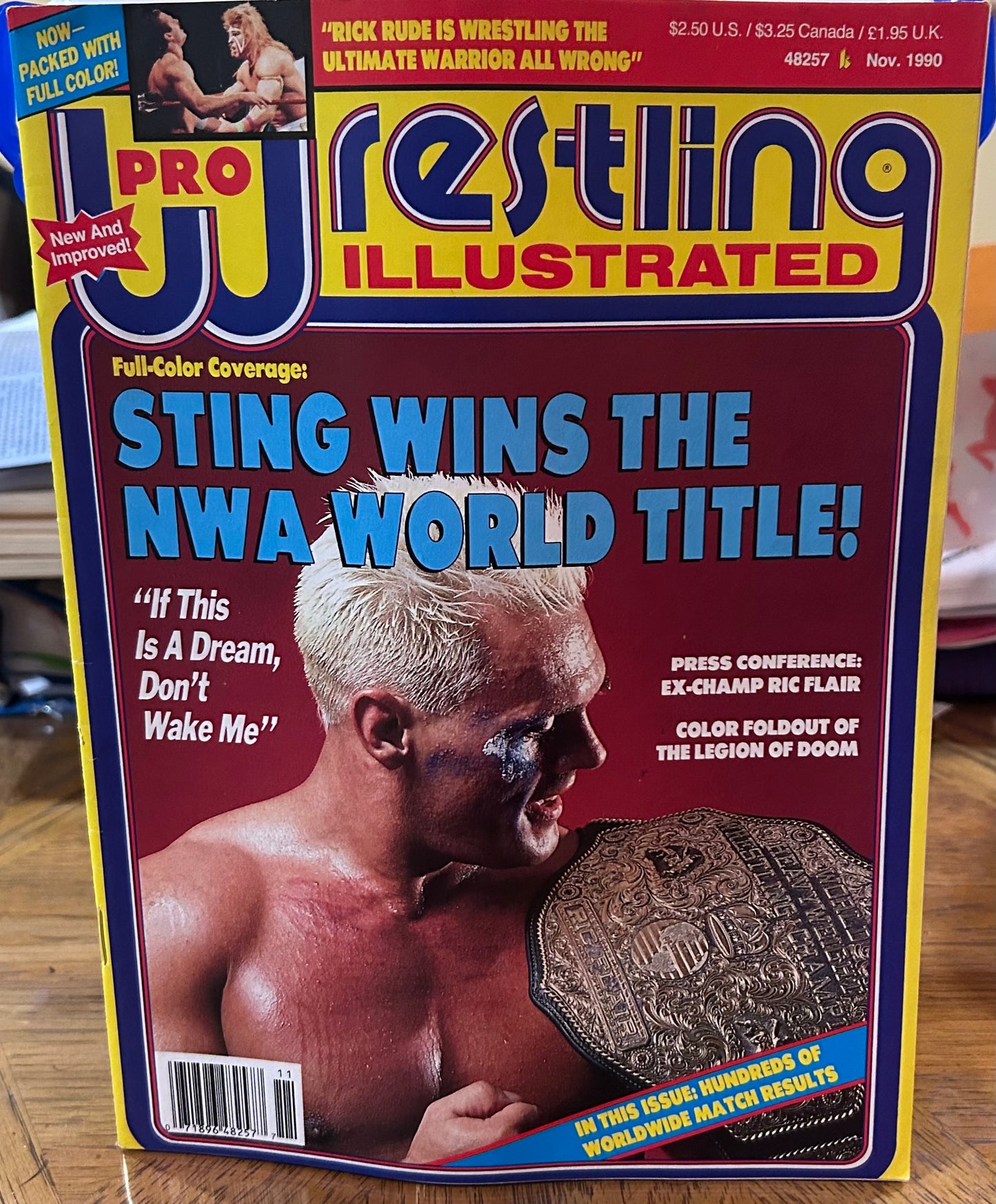 PWI Pro Wrestling Illustrated Magazine Nov. 1990 (Road Warriors Full Color Poster Inside)