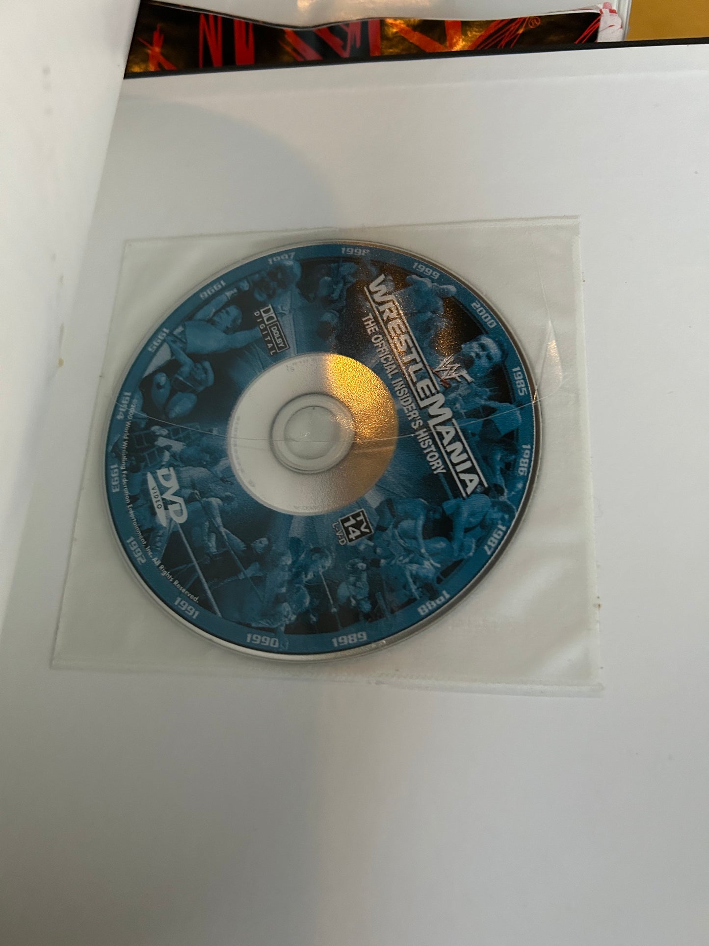 WWE Wrestlemania Book Signed by 5 people (Benot, Big Show & more)