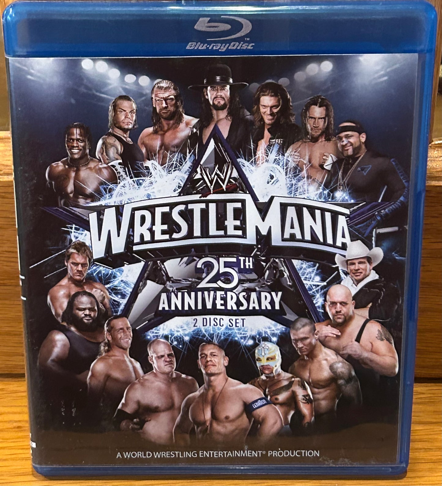 WWE Wrestlemania 25 Blue-ray (2-Disc Set) Undertaker, Jeff Hardy, Cena & so many more)