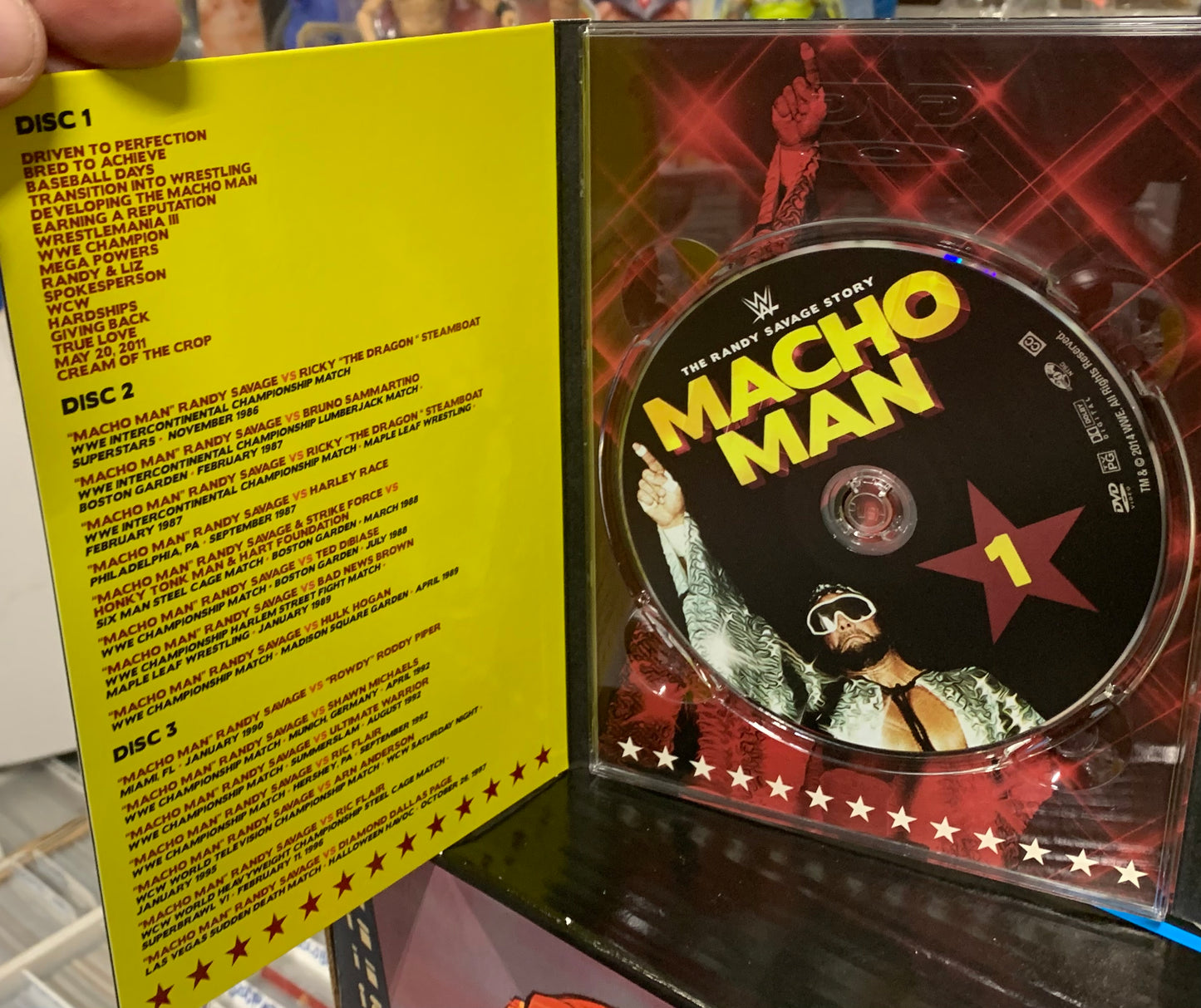 WWE DVD(3-Disc Set) Macho Man, The Randy Savage Story” (Steamboat, Hogan, Piper, HBK)