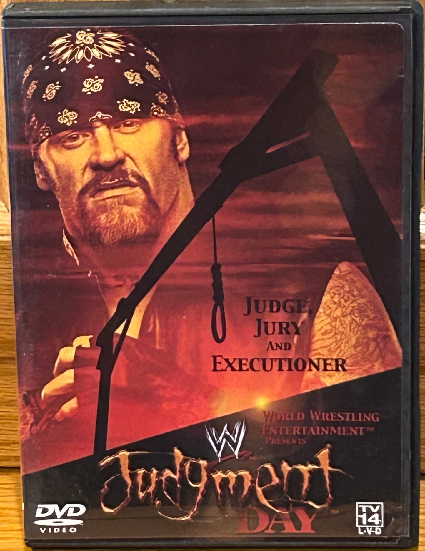 * WWE Judgement Day 2002 DVD (SUPER RARE)