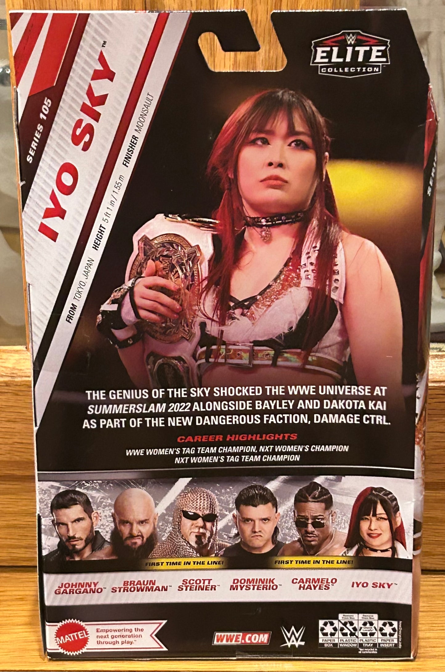 * Iyo Sky WWE Mattel Elite Series 105 Action Figure (Very Hard To Find)