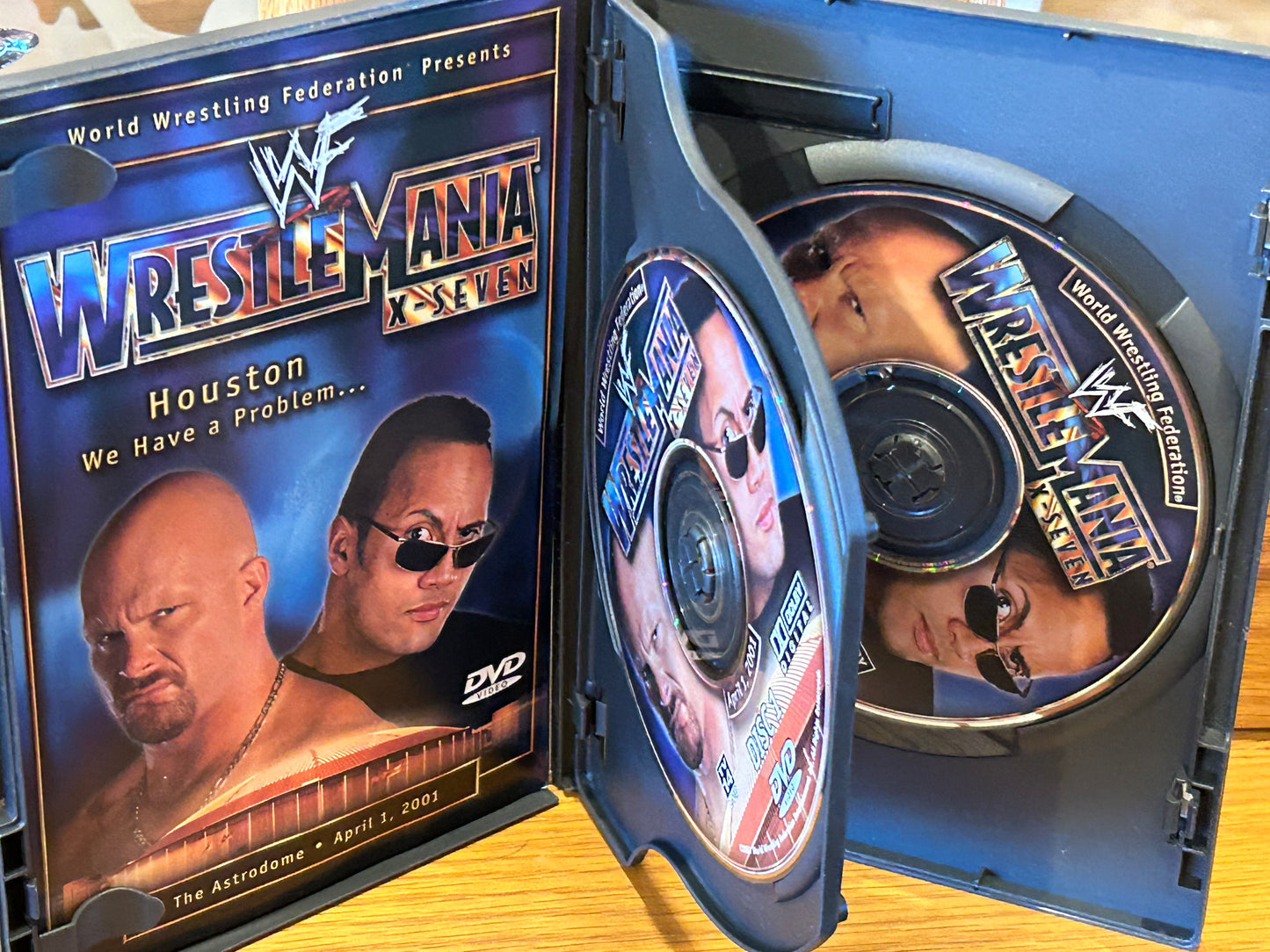 * WWE Wrestlemania 17 DVD (2-Disc Set) Very Hard To Find