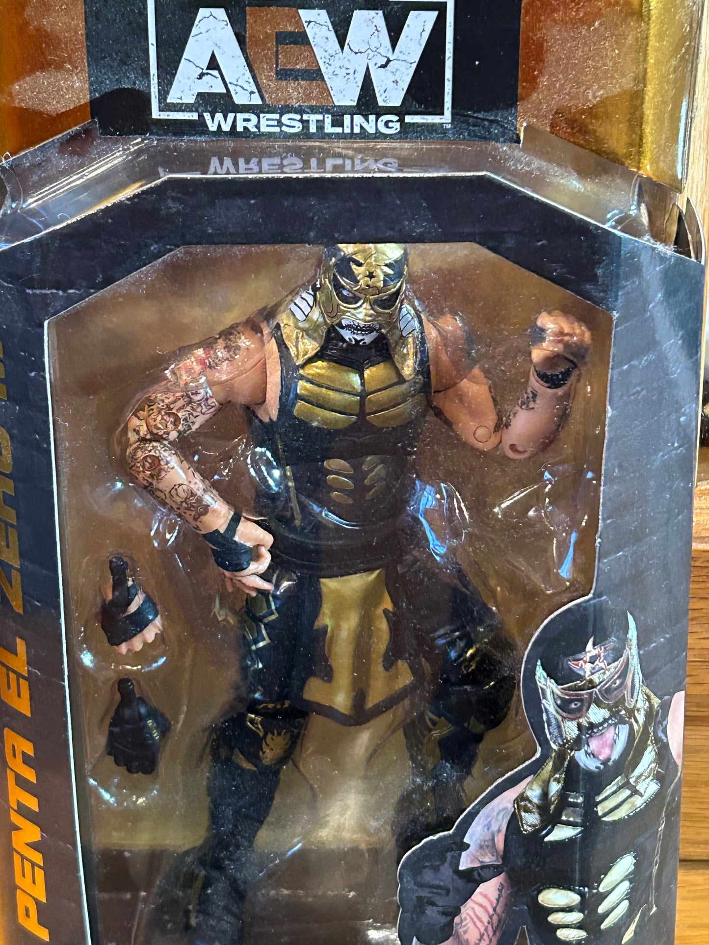 * PENTA El Zero M (Pentagon) WWE AEW Unrivaled Series 6 (Gold & Black) Action Figure (Super Popular)