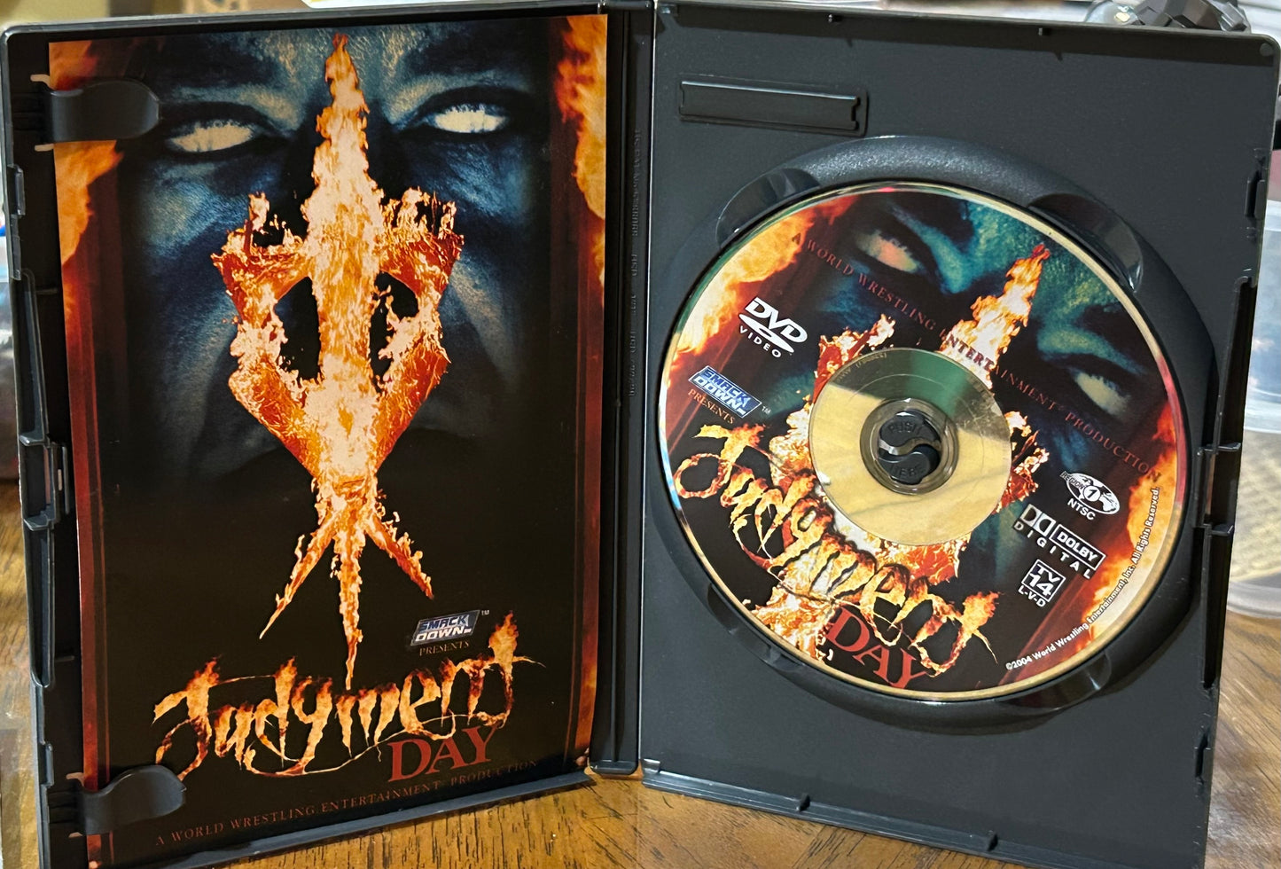 * WWE Judgement Day 2004 DVD (Undertaker, Eddie Guerrero, Mysterio & so much more)