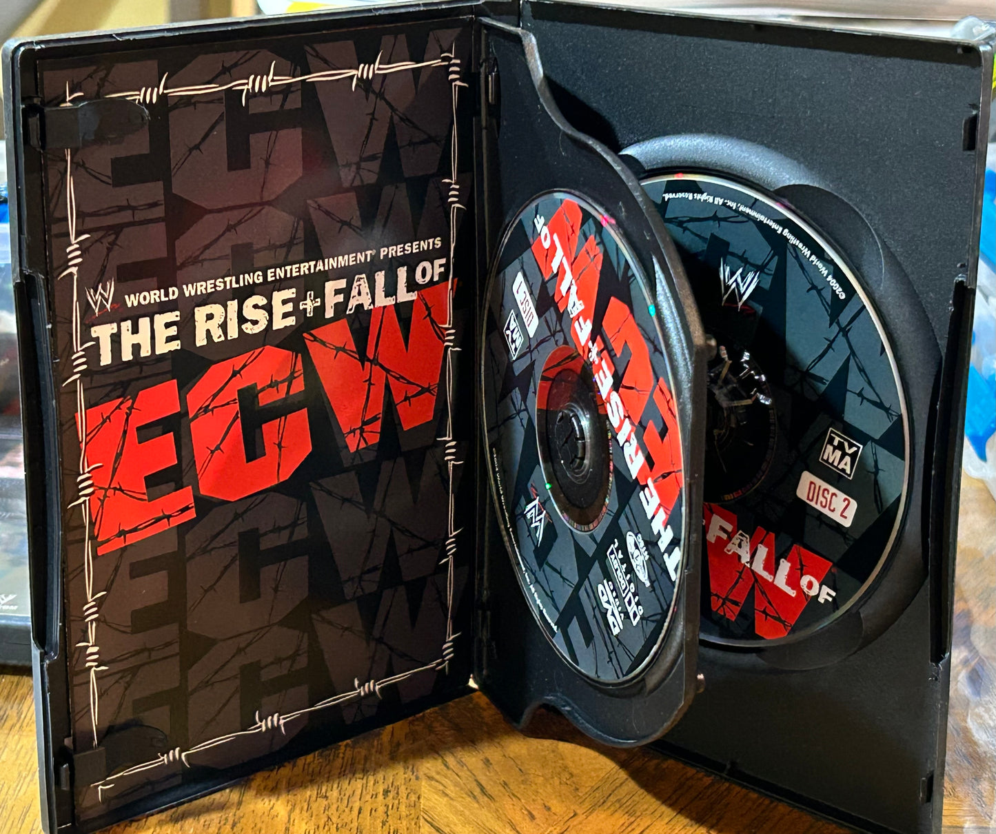 * The Rise and Fallbof ECW DVD (2-Disc Set) (Paul Heyman, Taz, Sandman, Dreamer & so much more)