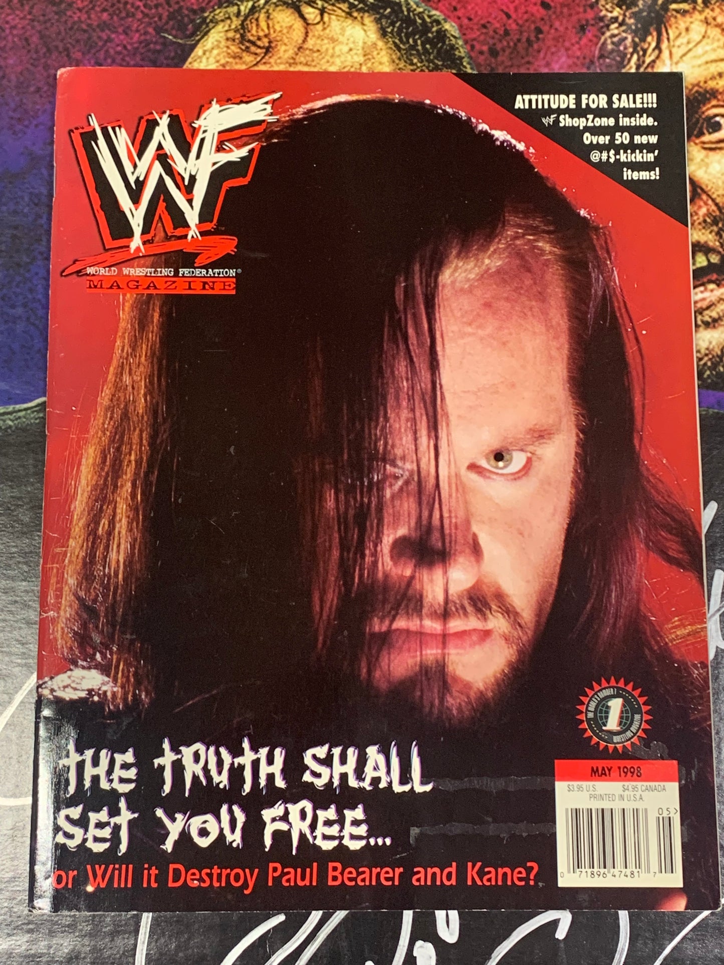 WWE WWF Magazine May 1998 The Undertaker (Includes 9 Cards & Poster)