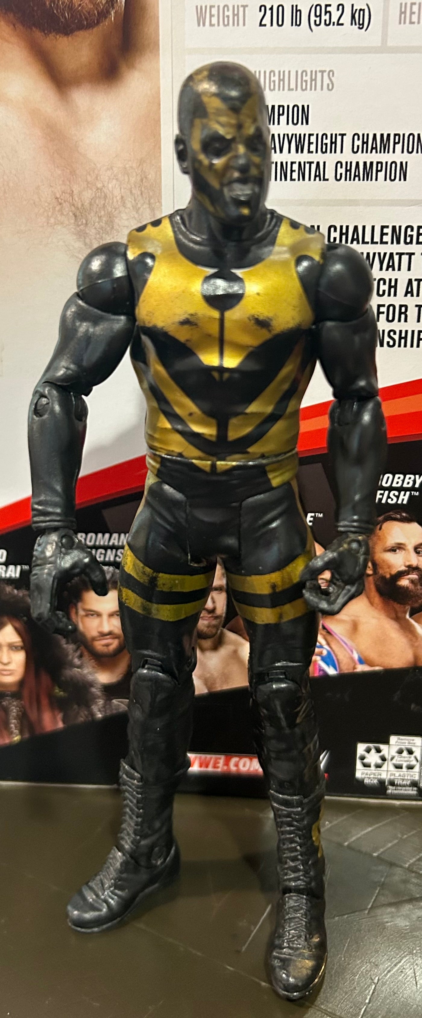 + Goldust WWE Mattel Action Figure
