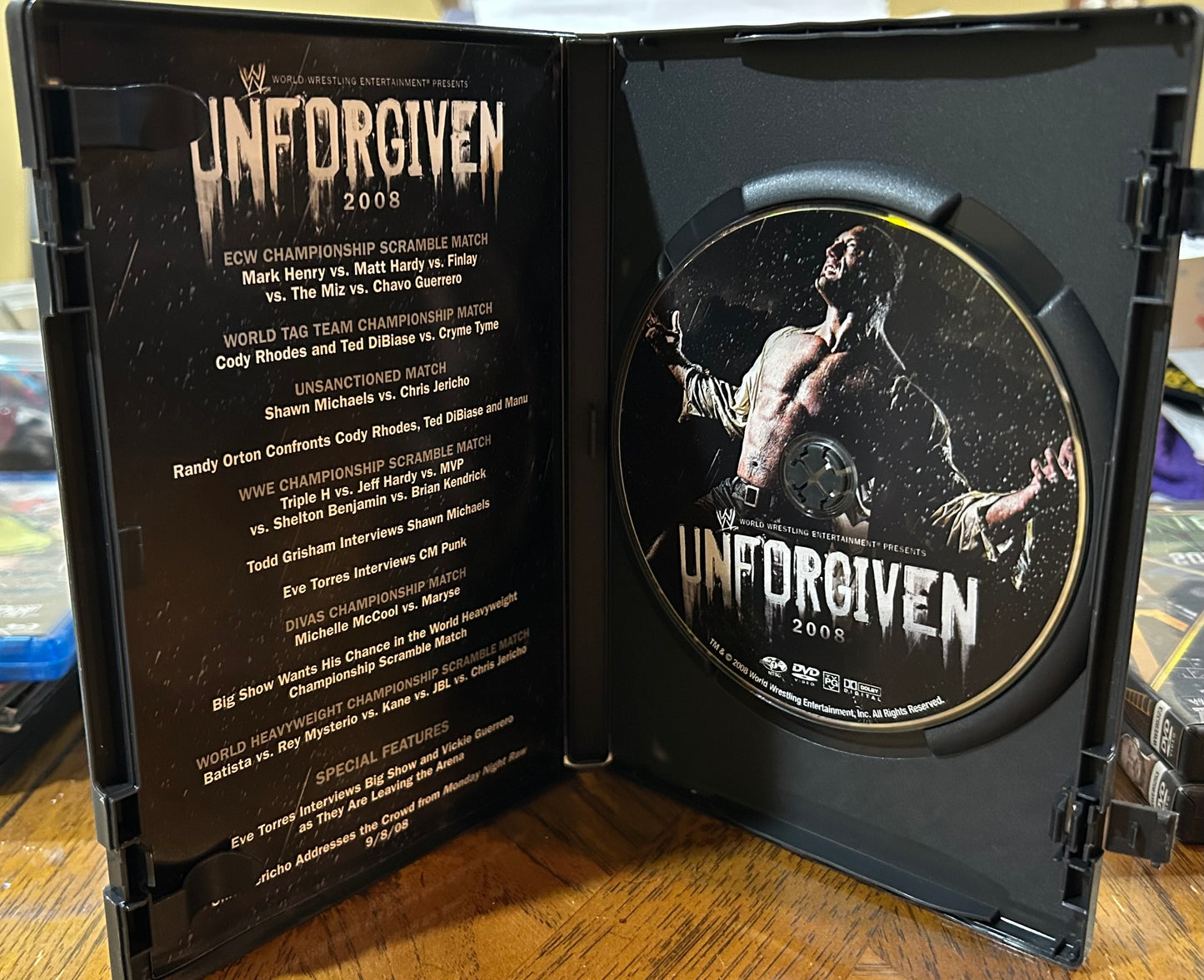 * WWE “Unforgiven 2008” DVD (Jeff Hardy, Shawn Michaels, Triple H & so much more)