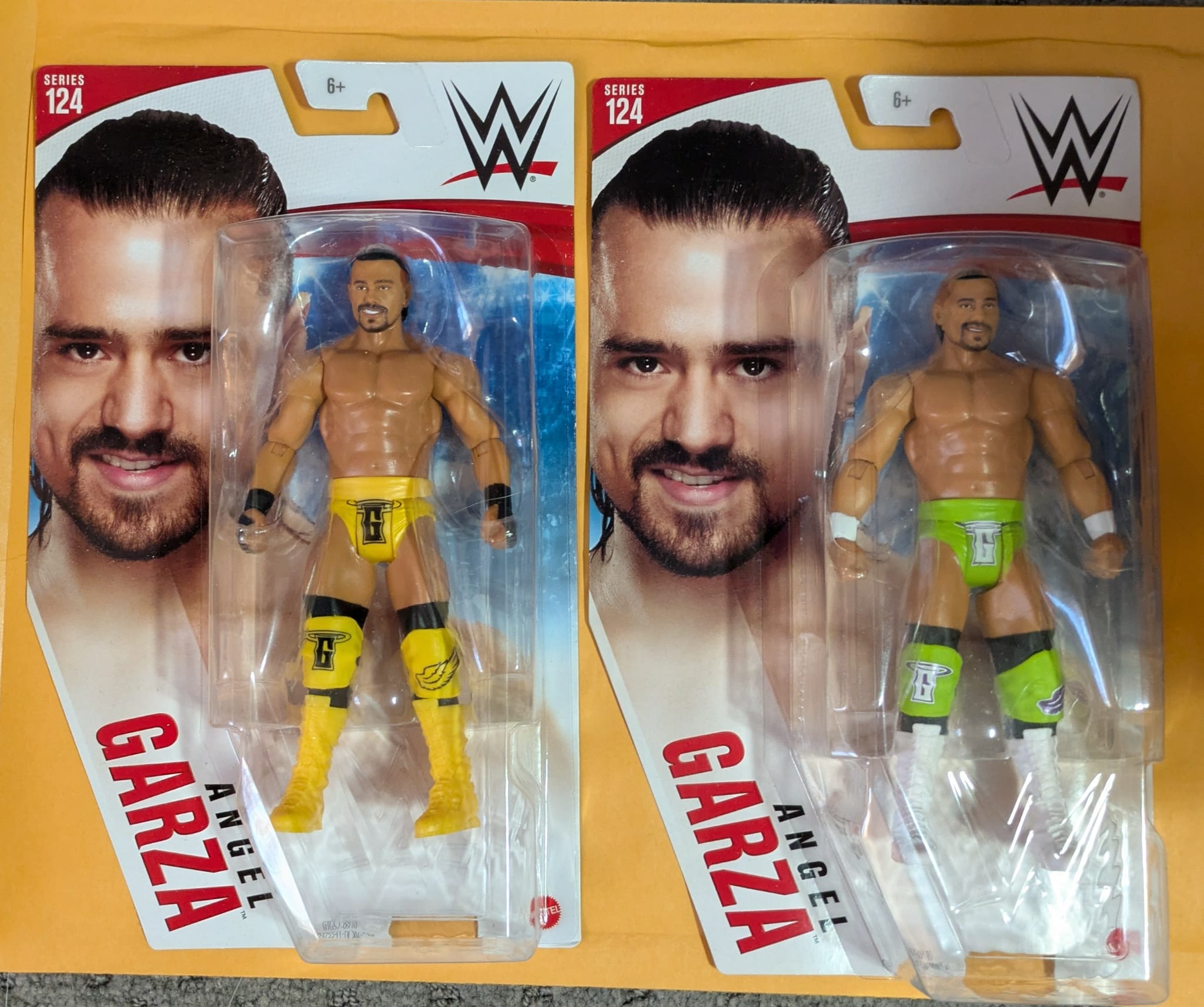 WWE Angel Garza Series 124 Yellow & Green Chase 2 Action Figure