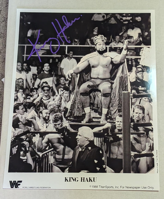 King Haku Pose 2 Signed Photo COA