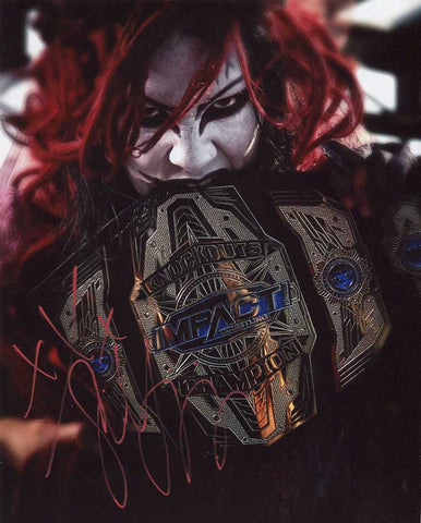 Su Yung (Susie) Pose 3 Signed Photo COA