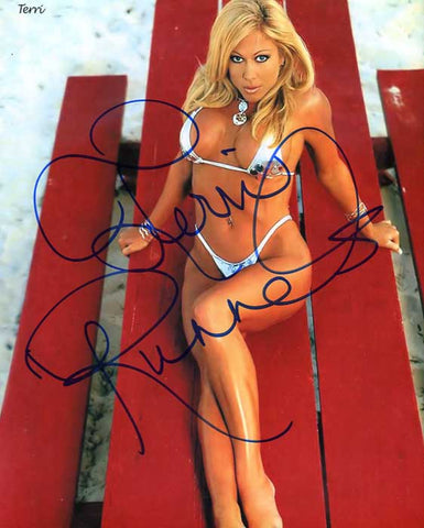 Terri Runnels (Marlena) Pose 1 Signed Photo COA