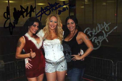 Shelly Martinez Becky Bayless Amber O'neal (4x6 Size) Triple Signed Candid Photo COA
