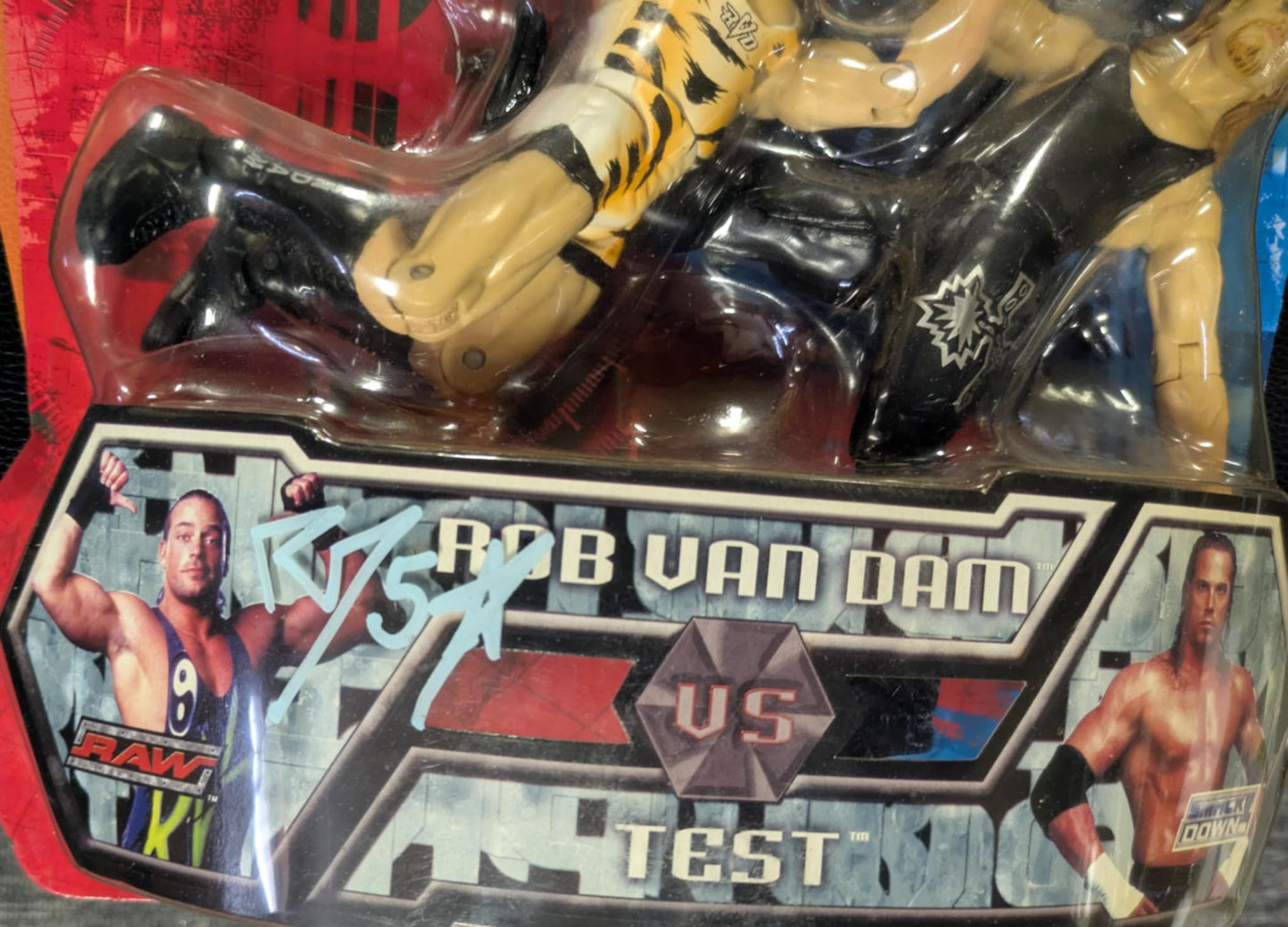 Rob Van Dam vs Test Signed WWE RINGSIDE RIVALS JAKKS 2-PACK Figure COA