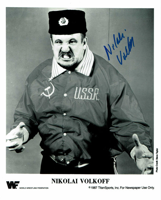Nikolai Volkoff Pose 8 Signed Photo COA