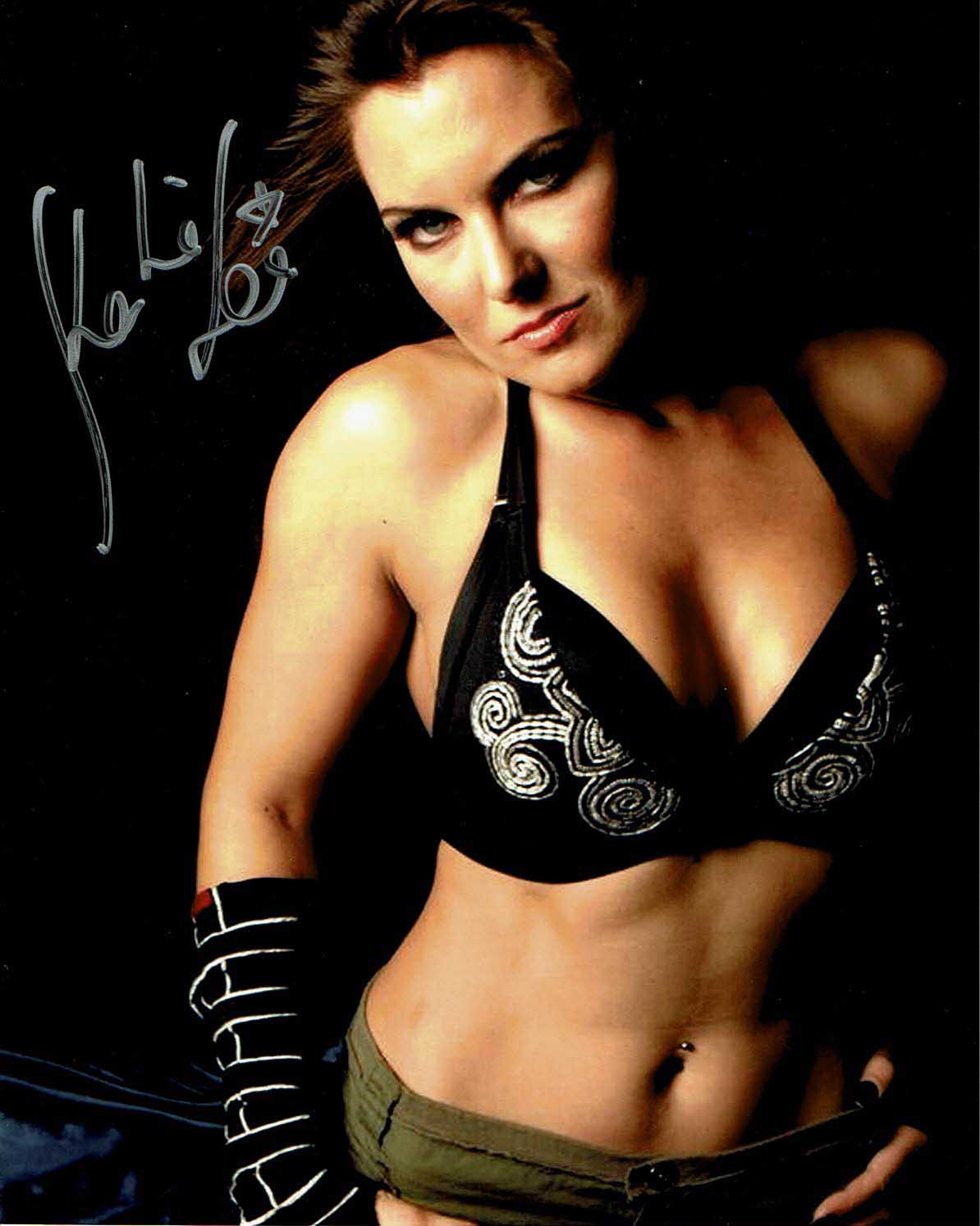 Katie Lea Burchill (Katarina Winter) Signed 8x10 Color Photo (Comes w/COA)