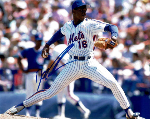 Dwight Gooden Pose 1 Signed Photo COA