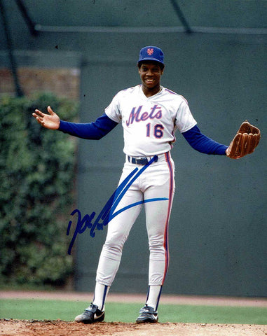 Dwight Gooden Pose 2 Signed Photo COA