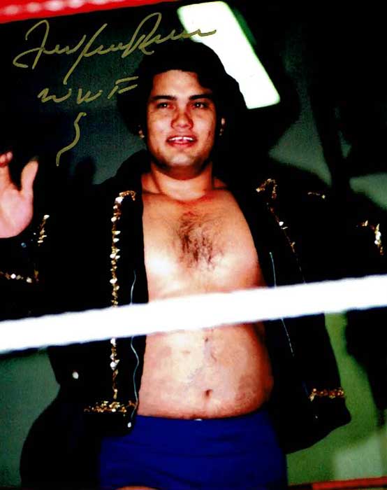 Jose Luis Rivera Signed 8x10 Color Photo (Comes w/COA)
