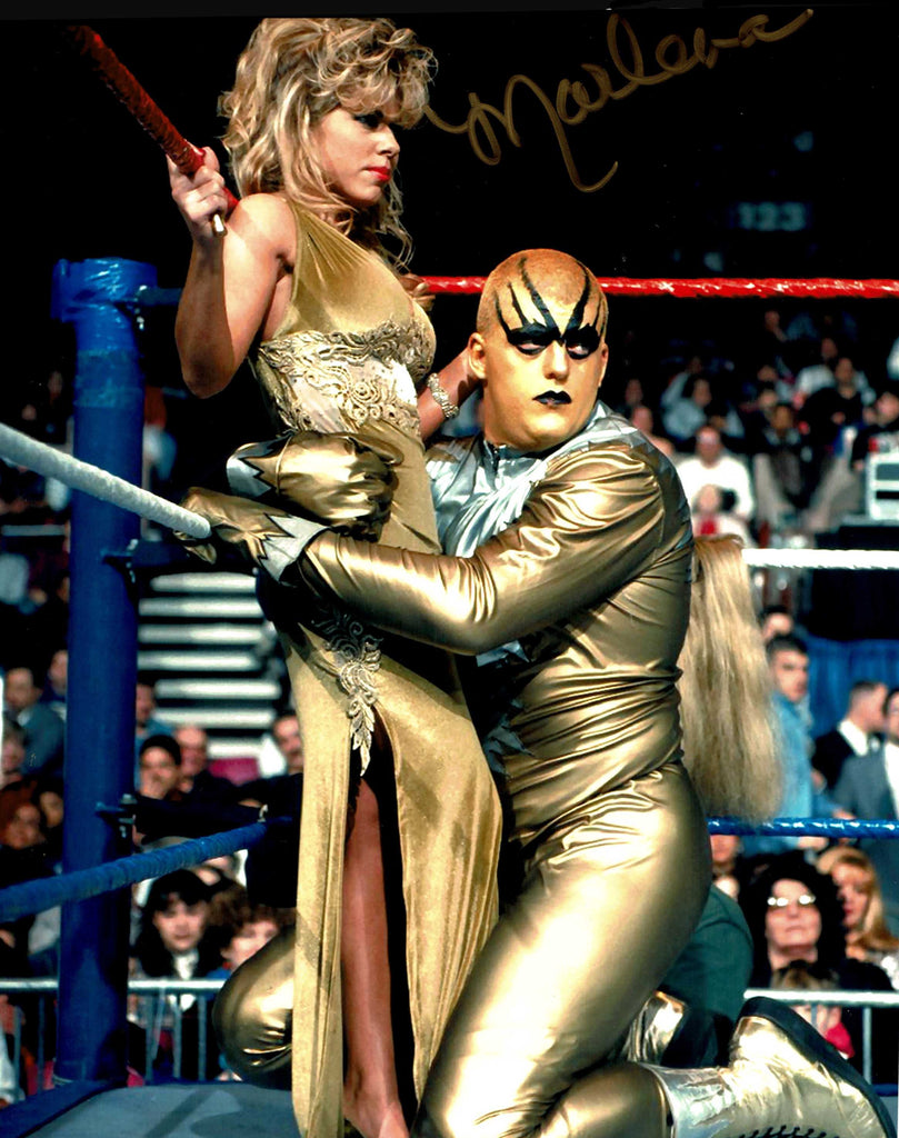 Marlena (Terri Runnels) Pose 2 Signed Photo