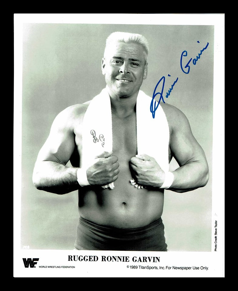 Ronnie Garvin Pose 1 Signed Photo COA