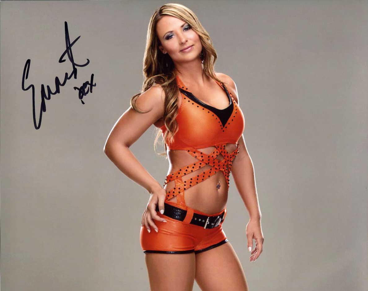 Emma (Tenille Dashwood) Pose 3 Signed Photo COA