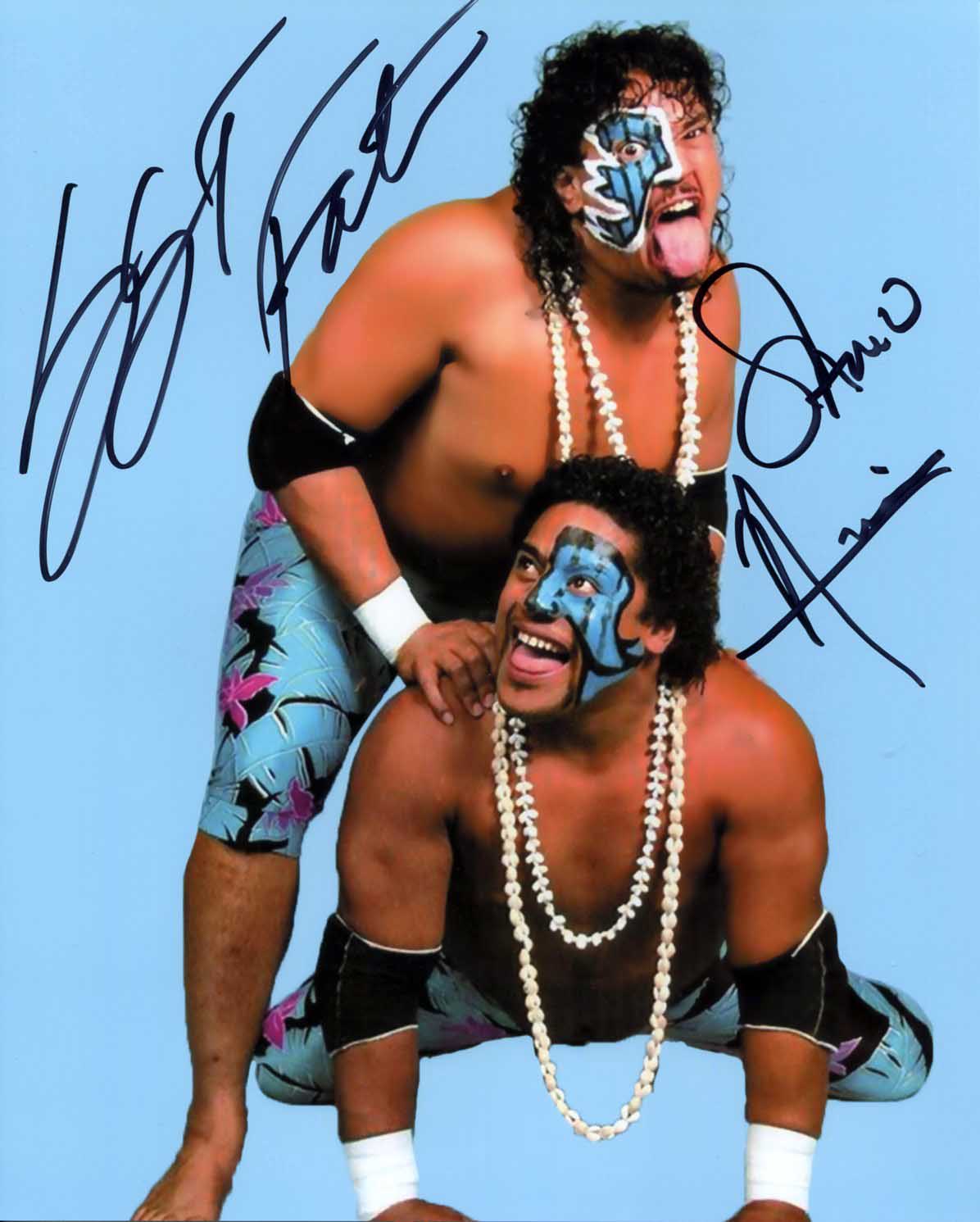 The Headshrinkers (Fatu & Samu) Pose 3 Signed Photo COA