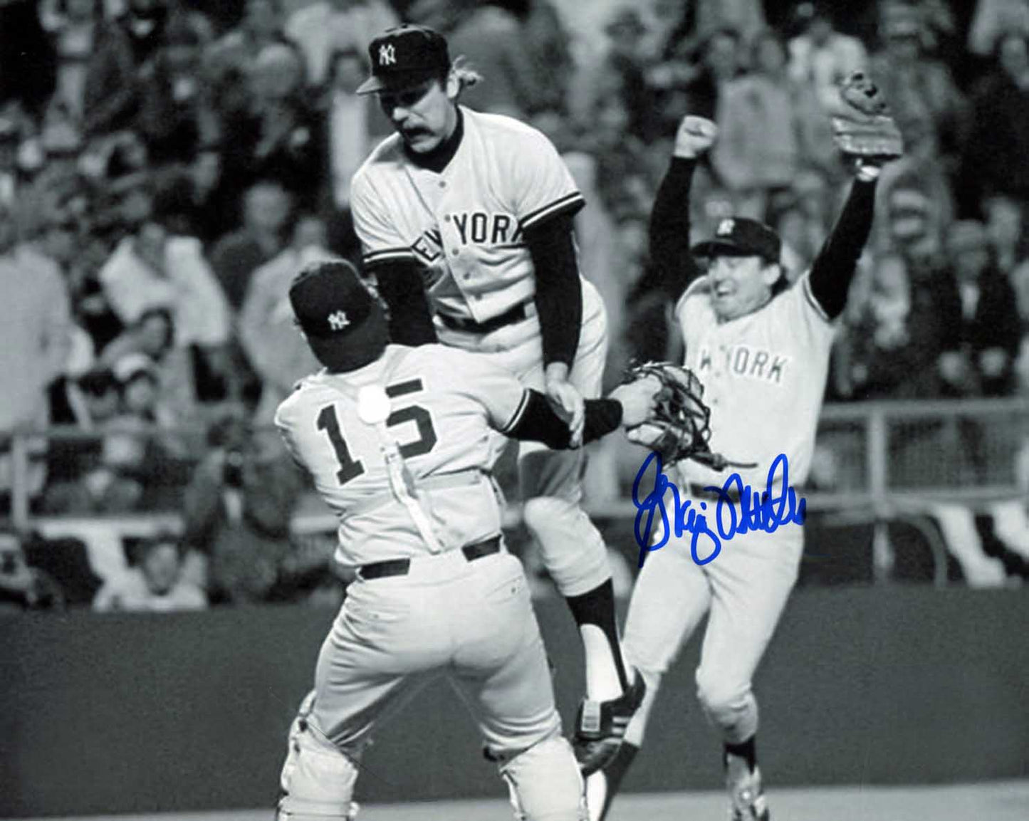 Graig Nettles Pose 3 Signed Photo COA