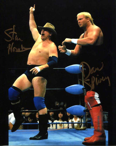 Stan Hansen & Danny Spivey Pose 2 Dual Signed Photo COA (Tough To Find)