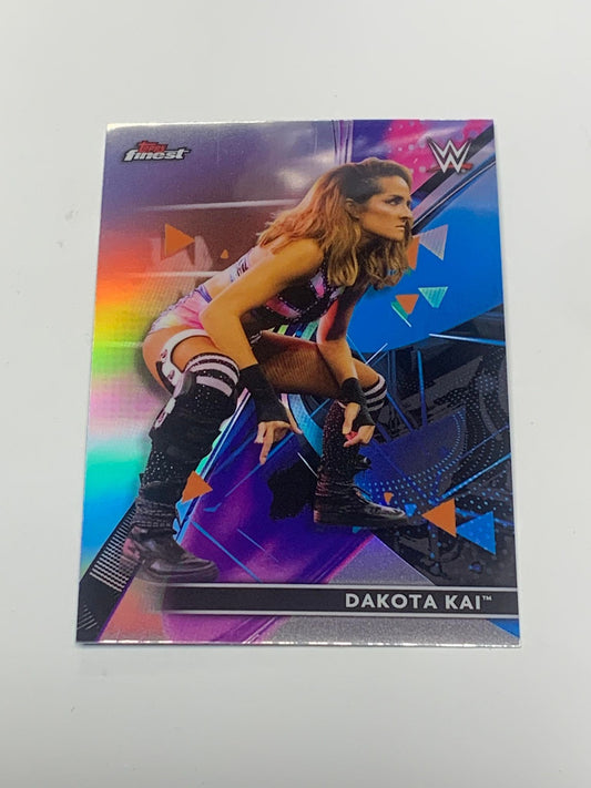 Dakota Kai 2021 WWE Topps Finest REFRACTOR #80