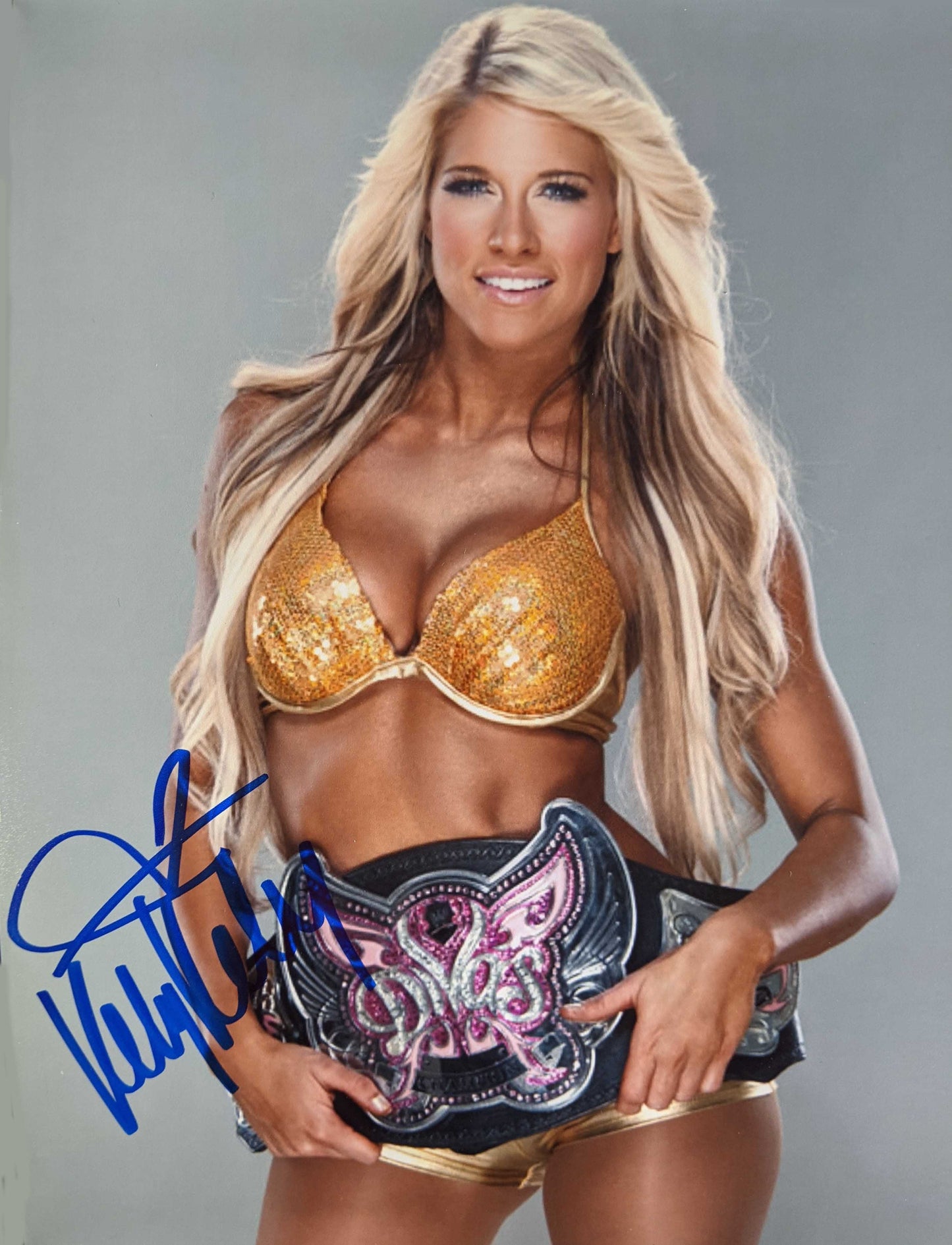 Kelly Kelly Pose 1 Signed Photo COA
