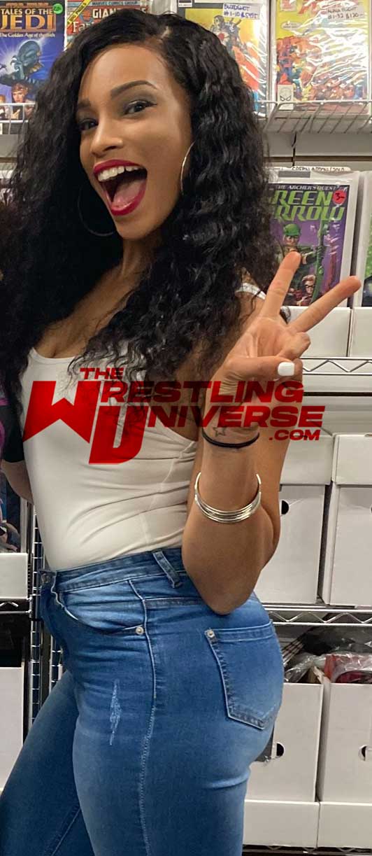 Kaci Lennox Pose 3 Signed Photo COA