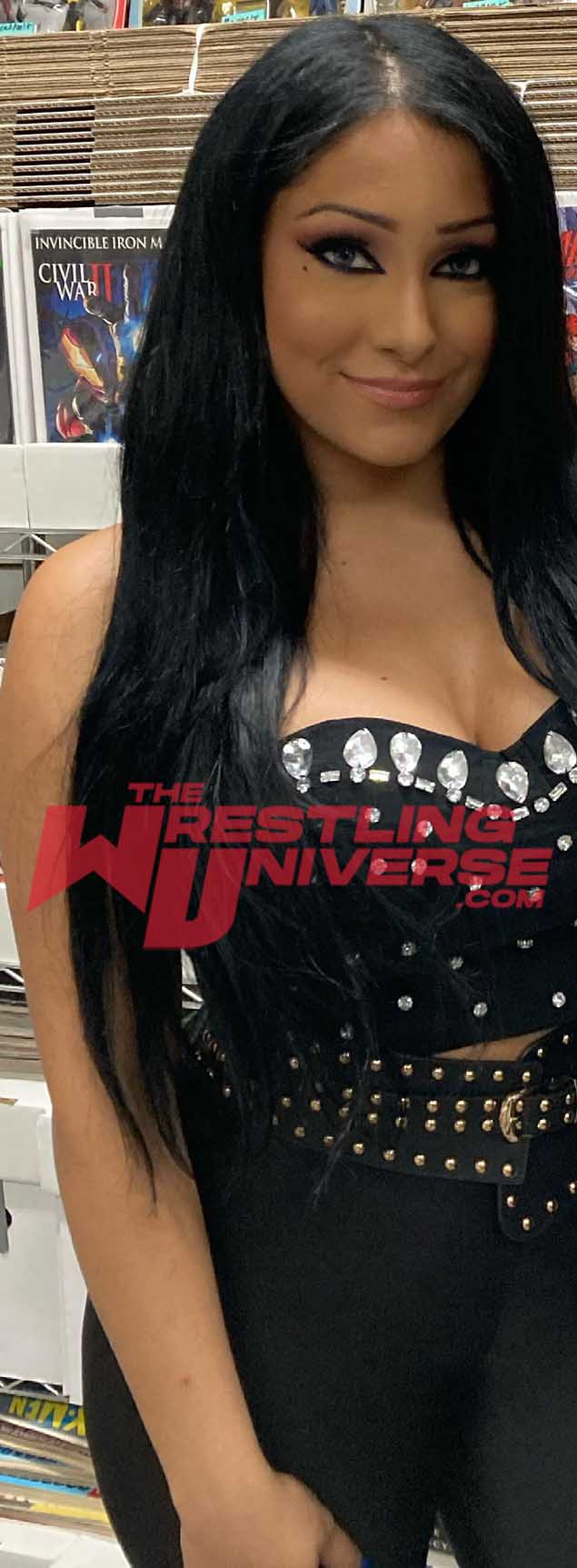 Mandy Leon Pose 2 Signed Photo COA